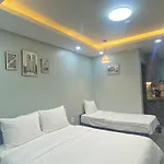 Hanoi Ben\'S Apartment And Hotel